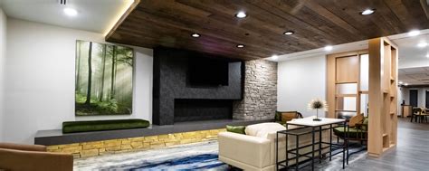 st louis airport hotels with shuttle service.